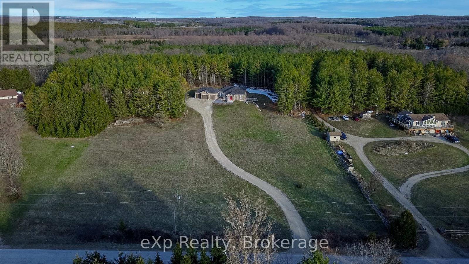 615641 Hamilton Lane, West Grey, Ontario  N0C 1H0 - Photo 41 - X12086488