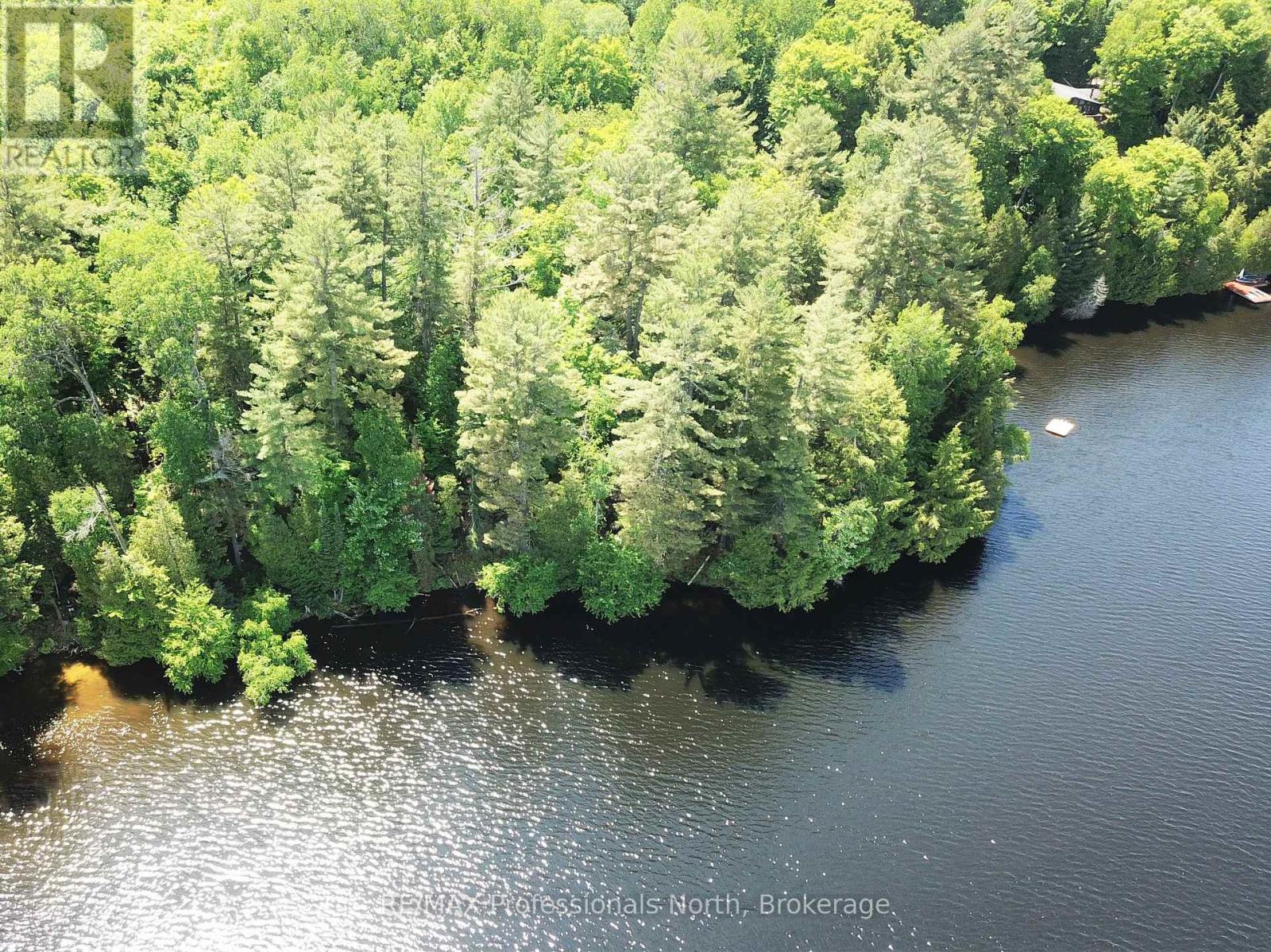 416 SWALLOWDALE ROAD, Huntsville, Ontario