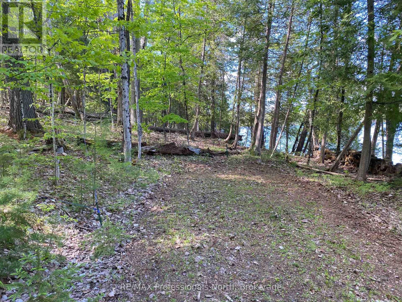 416 Swallowdale Road, Huntsville, Ontario  P1H 0A5 - Photo 20 - X12093325