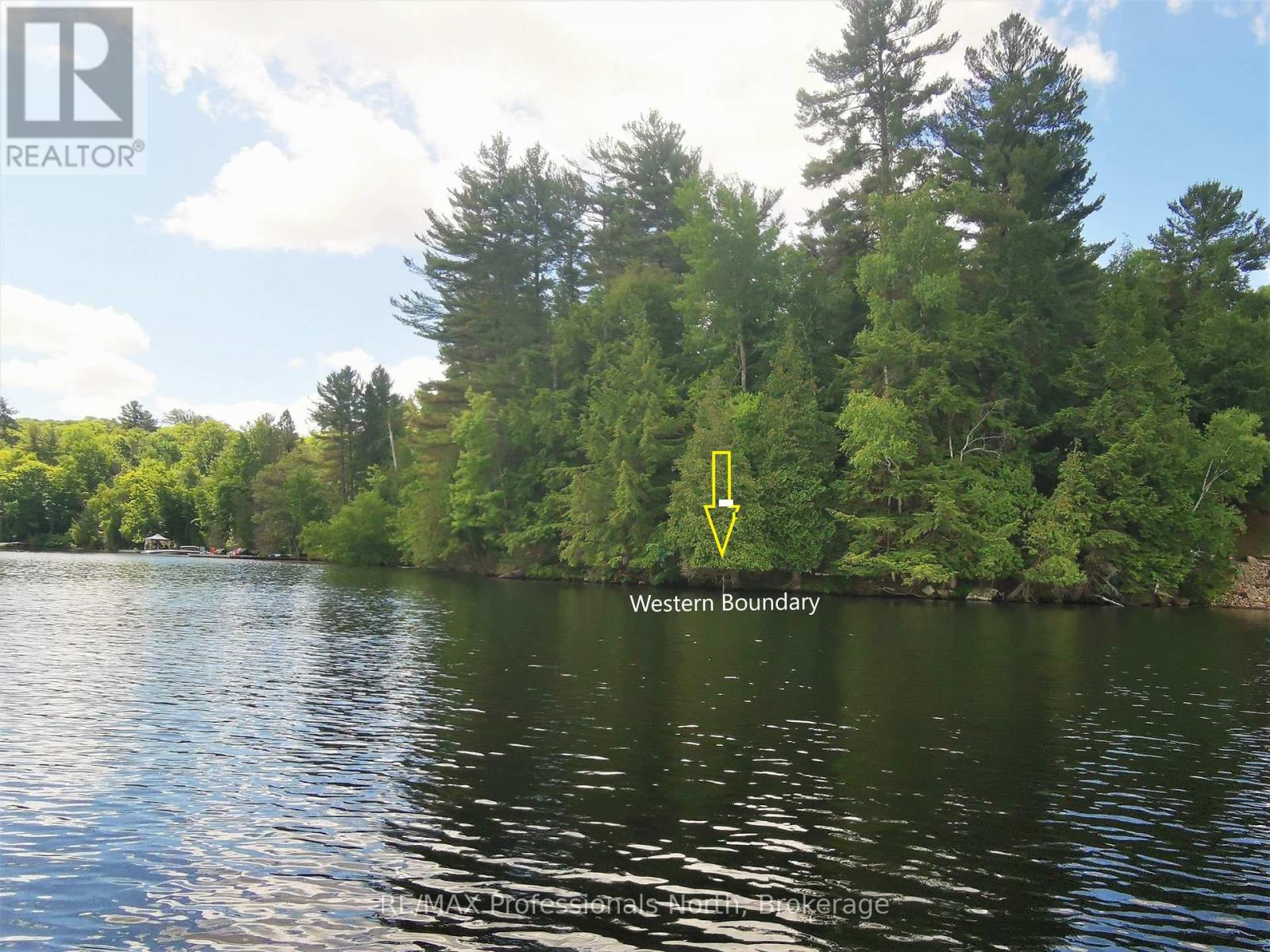 416 Swallowdale Road, Huntsville, Ontario  P1H 0A5 - Photo 4 - X12093325