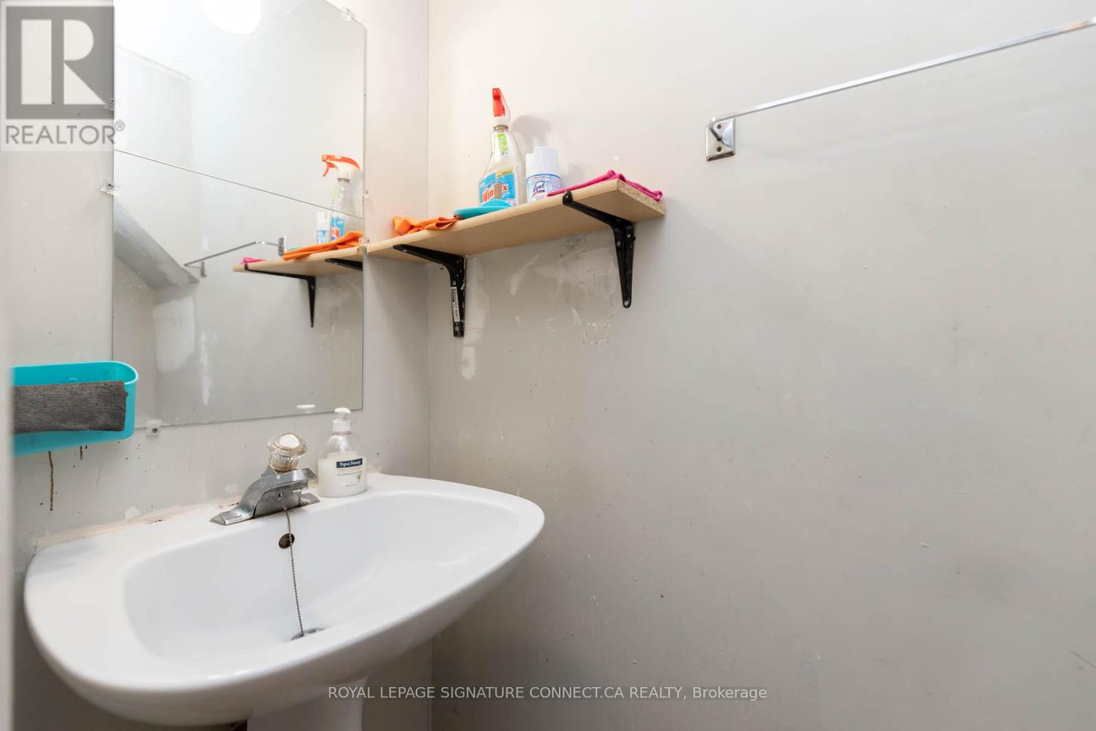 484 Drewry Avenue, Toronto, Ontario  M2R 2K8 - Photo 14 - C12175201