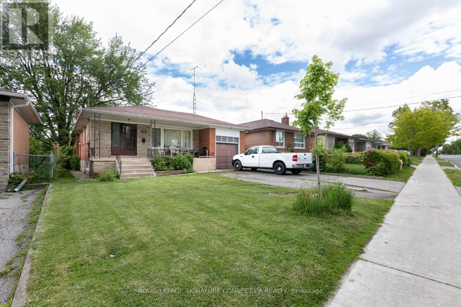 484 Drewry Avenue, Toronto, Ontario  M2R 2K8 - Photo 23 - C12175201
