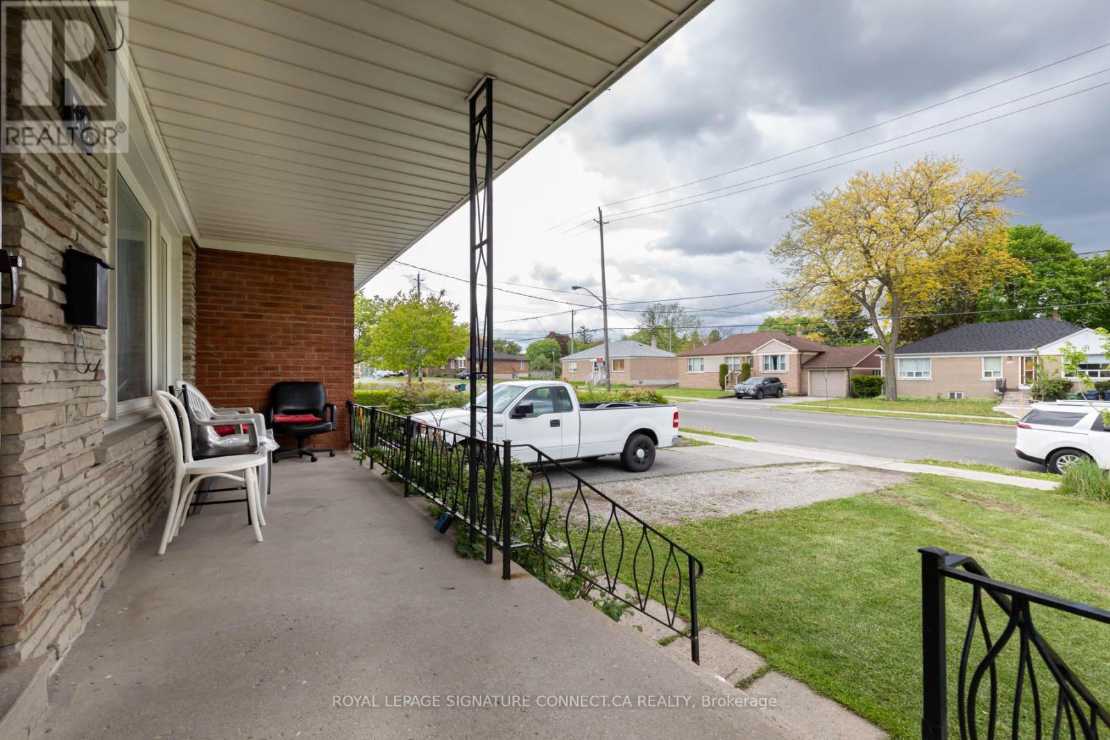 484 Drewry Avenue, Toronto, Ontario  M2R 2K8 - Photo 25 - C12175201