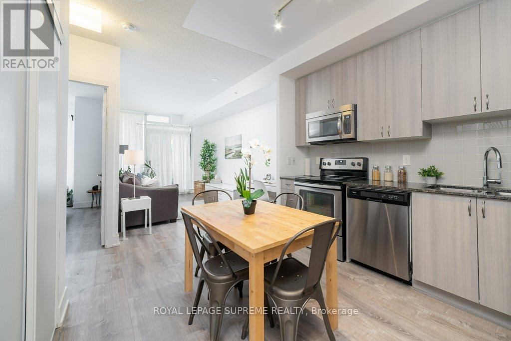 608 - 68 Merton Street W, Toronto, Ontario  M4S 1A1 - Photo 4 - C12175205