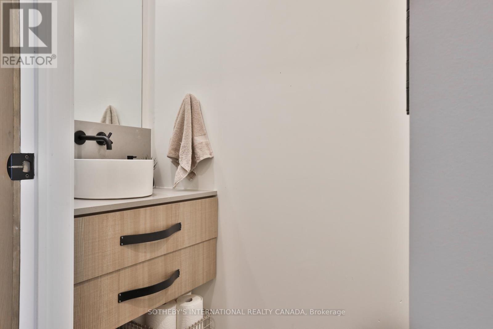 302 - 45 Dovercourt Road, Toronto (Trinity-Bellwoods), Ontario  M6J 3C2 - Photo 9 - C12175318