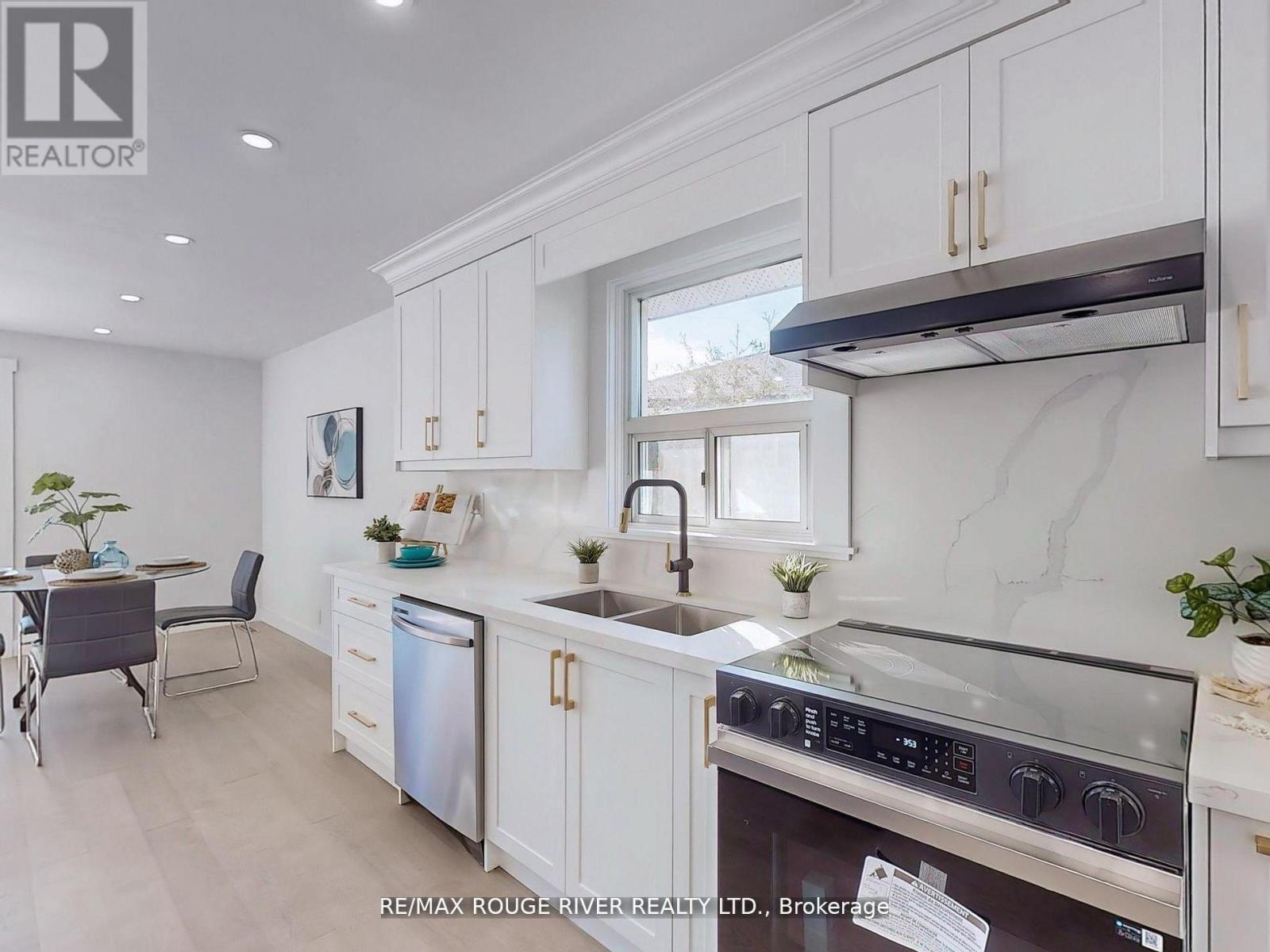 58 Flintridge Road, Toronto (Dorset Park), Ontario  M1P 1C3 - Photo 15 - E12175220