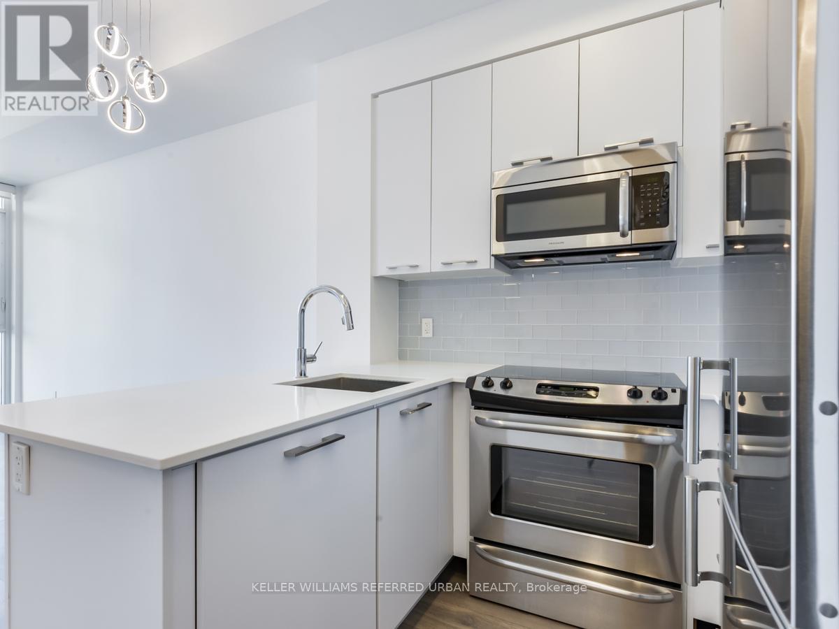 312 - 9471 Yonge Street, Richmond Hill, Ontario  L4C 0Z5 - Photo 6 - N12175290