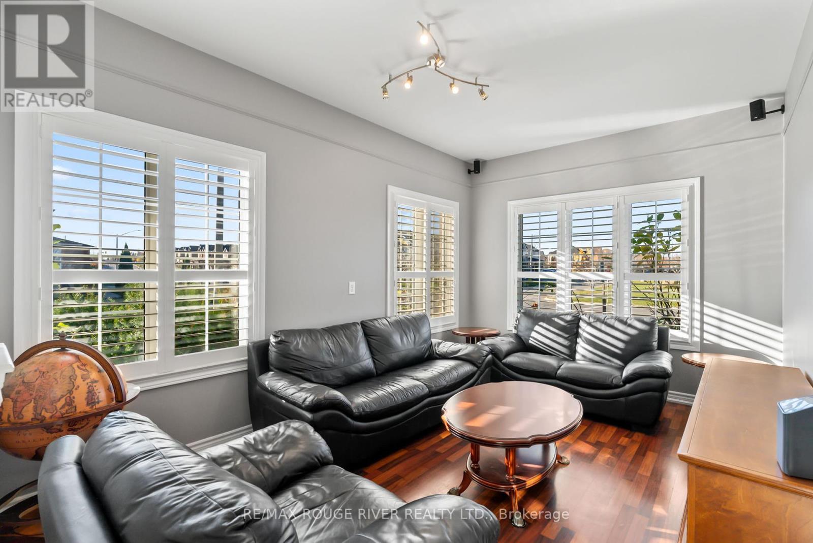 Property at 133 SWINDELLS STREET image 5