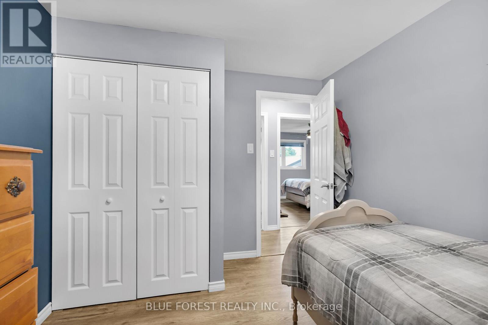 245 Chittick Crescent, Thames Centre, Ontario  N0L 1G3 - Photo 24 - X12175378