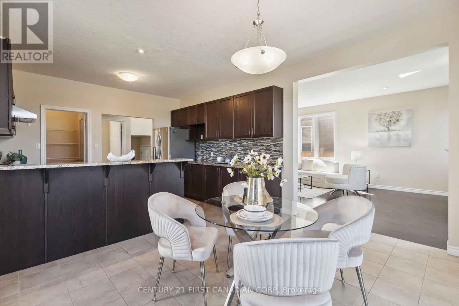 1879 Sedgefield Row, London North, Ontario  N6G 0G4 - Photo 16 - X12175430