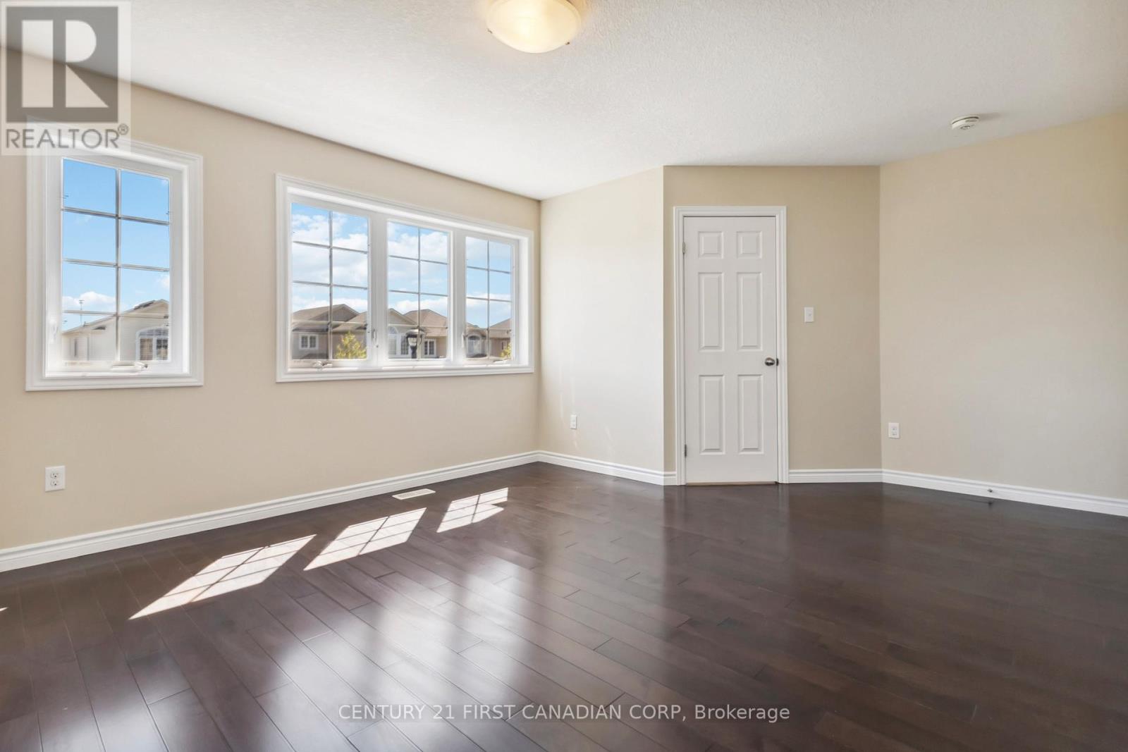 1879 Sedgefield Row, London North, Ontario  N6G 0G4 - Photo 34 - X12175430