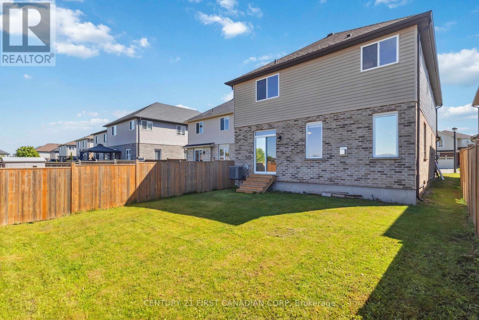 1879 Sedgefield Row, London North, Ontario  N6G 0G4 - Photo 36 - X12175430