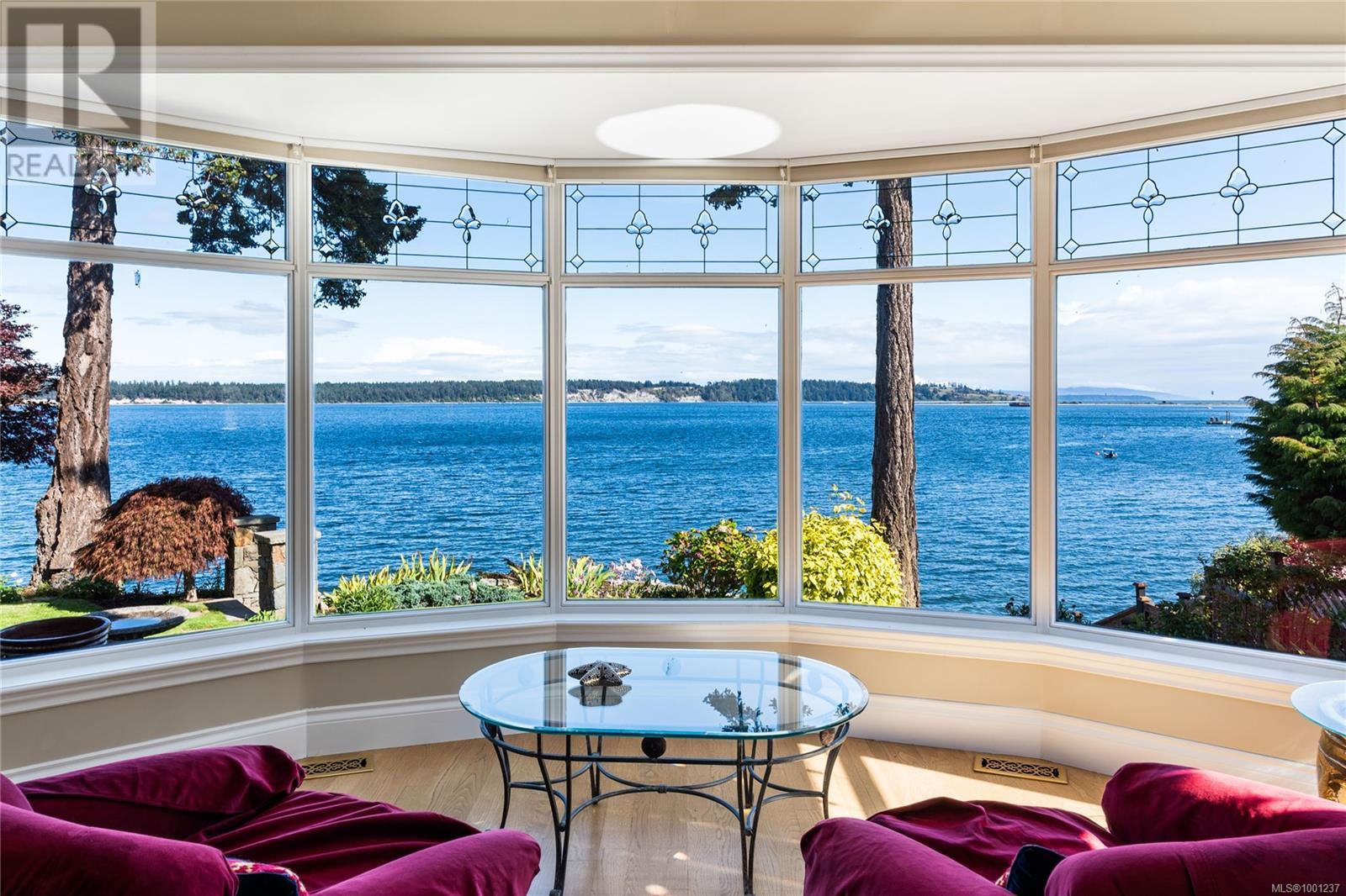 2555 Newman Rd, Central Saanich, British Columbia  V8M 1V1 - Photo 17 - 1001237