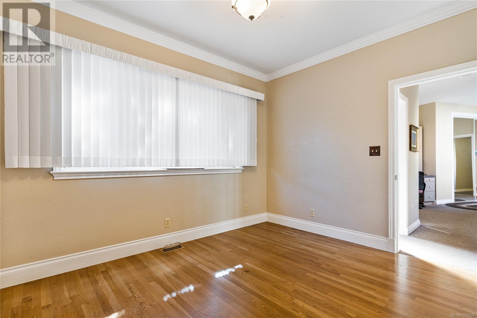 2555 Newman Rd, Central Saanich, British Columbia  V8M 1V1 - Photo 40 - 1001237