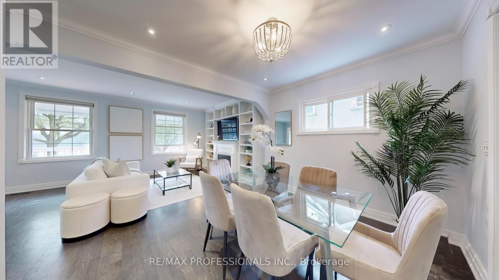 72 Arcadian Circle, Toronto (Long Branch), Ontario  M8W 2Y9 - Photo 10 - W12175154