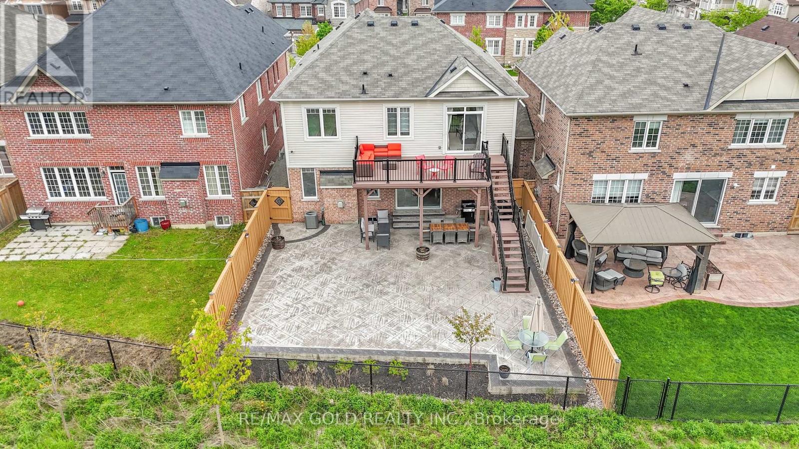 88 Newhouse Boulevard, Caledon, Ontario  L7C 4E4 - Photo 40 - W12175156