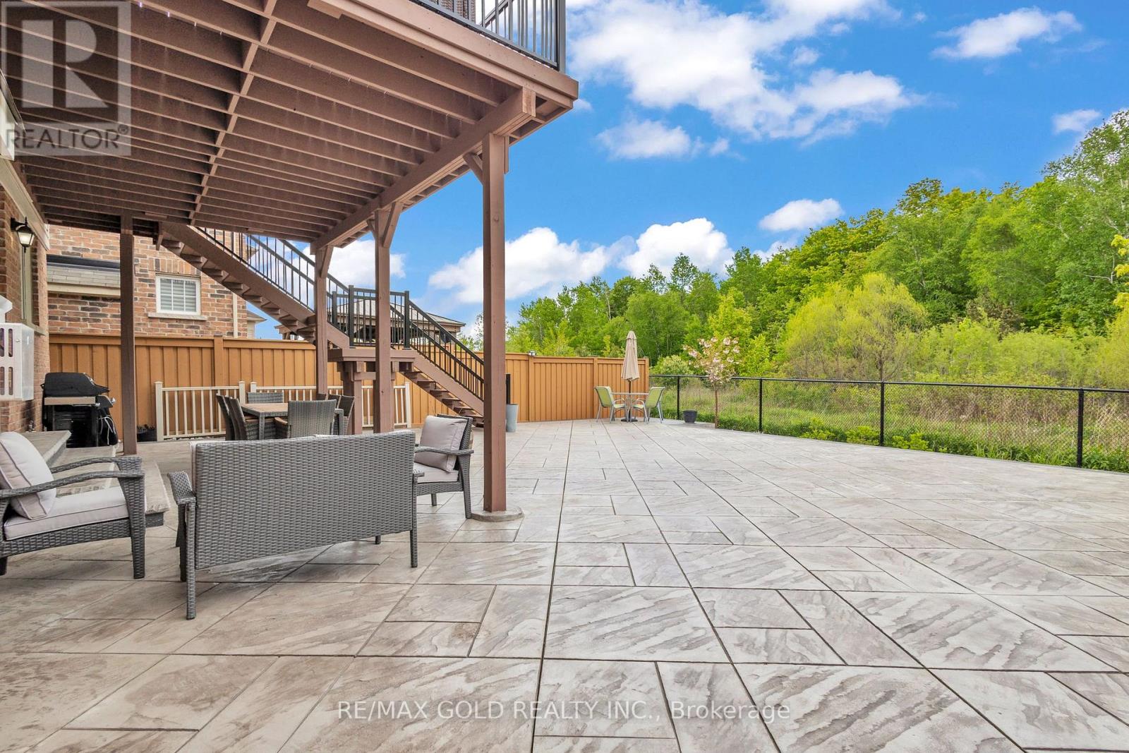 88 Newhouse Boulevard, Caledon, Ontario  L7C 4E4 - Photo 45 - W12175156