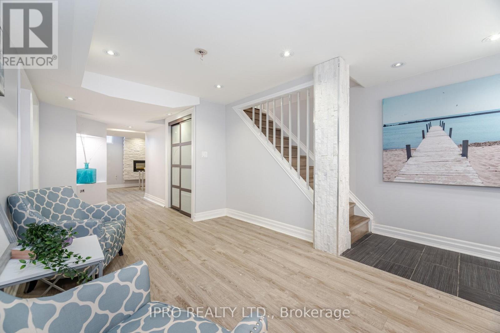 2185 Highcliffe Way, Oakville, Ontario  L6M 5B7 - Photo 34 - W12175324