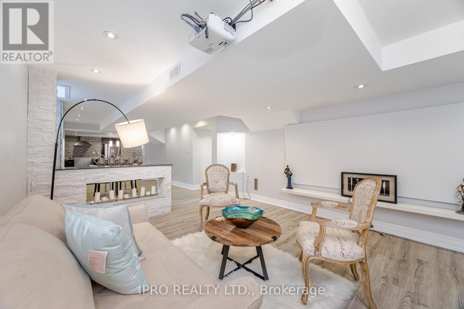 2185 Highcliffe Way, Oakville, Ontario  L6M 5B7 - Photo 41 - W12175324
