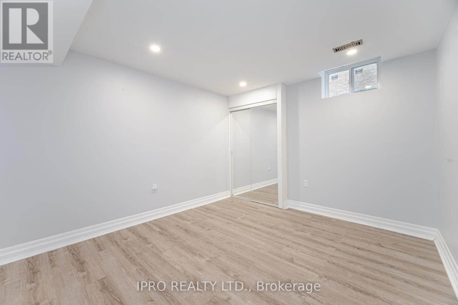 2185 Highcliffe Way, Oakville, Ontario  L6M 5B7 - Photo 42 - W12175324