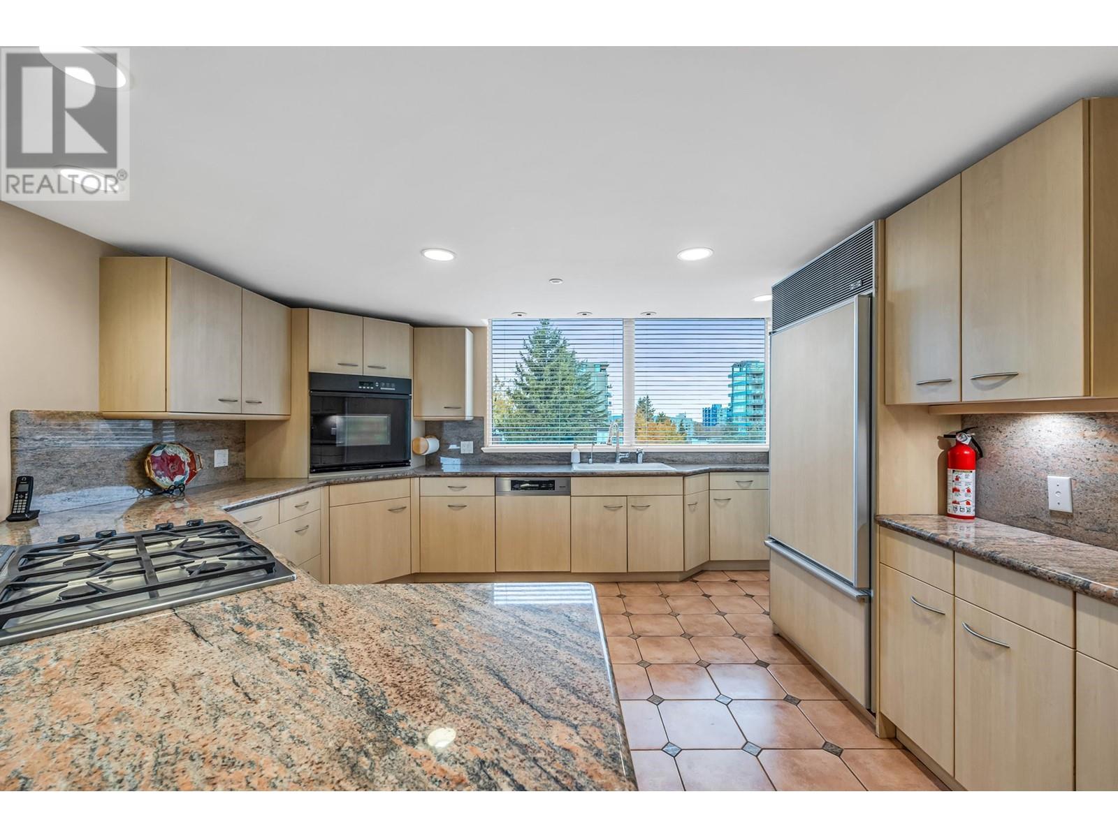 6 1350 W 14th Avenue, Vancouver, British Columbia  V6H 1R1 - Photo 11 - R3007524