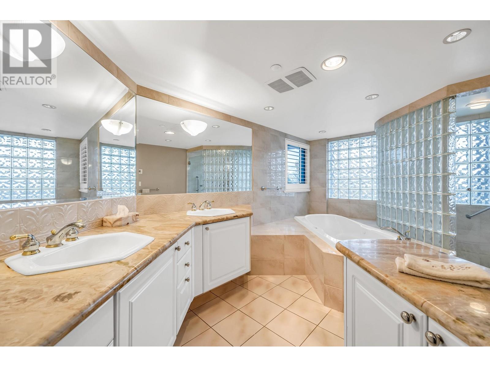 6 1350 W 14th Avenue, Vancouver, British Columbia  V6H 1R1 - Photo 23 - R3007524