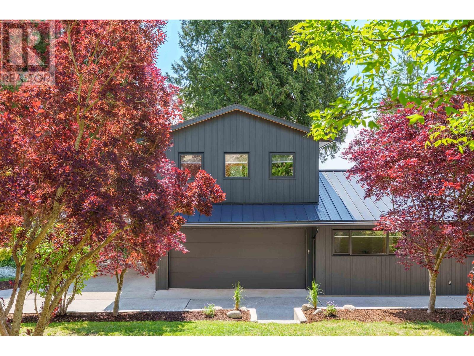 107 Mahan Road, Gibsons, British Columbia  V0N 1V3 - Photo 3 - R3007533