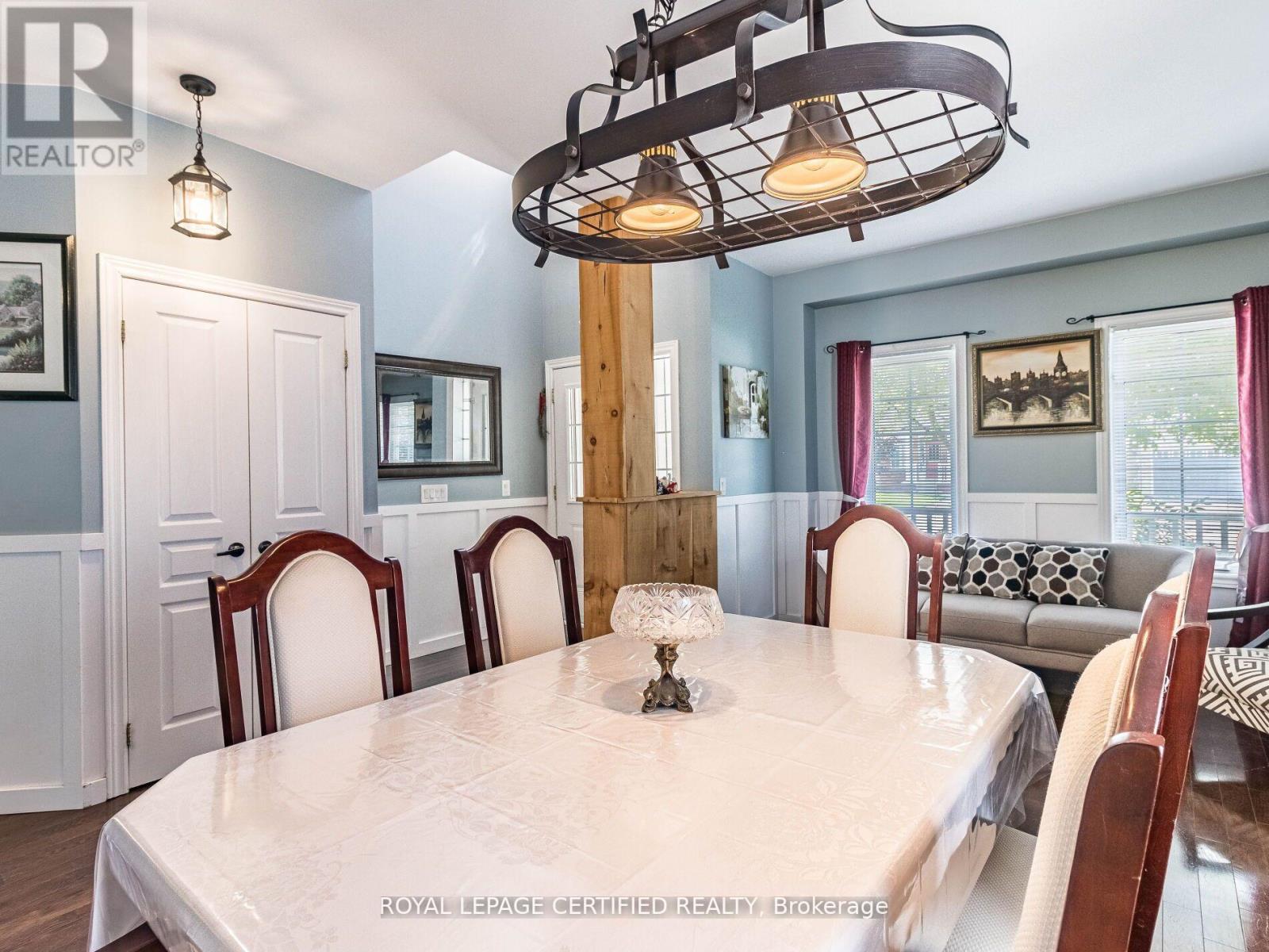 220 Berry Street, Shelburne, Ontario  L9V 3E1 - Photo 8 - X12175189