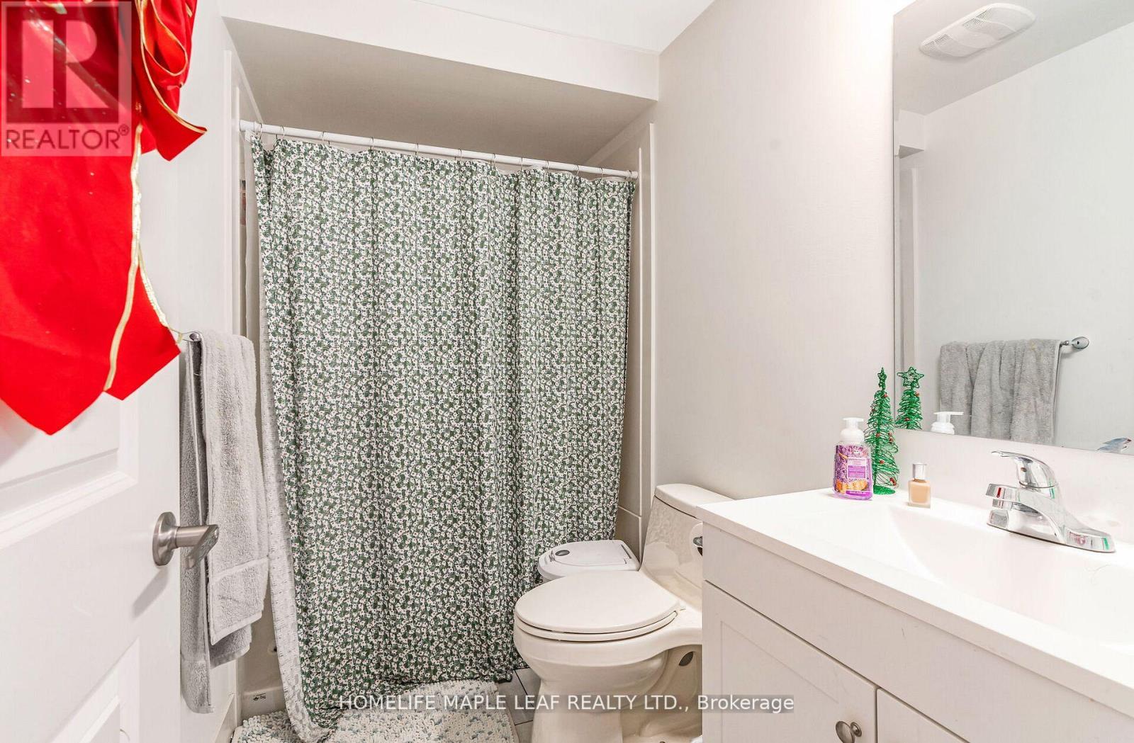 103 Middleton Avenue, London South, Ontario  N6L 1K3 - Photo 29 - X12175212