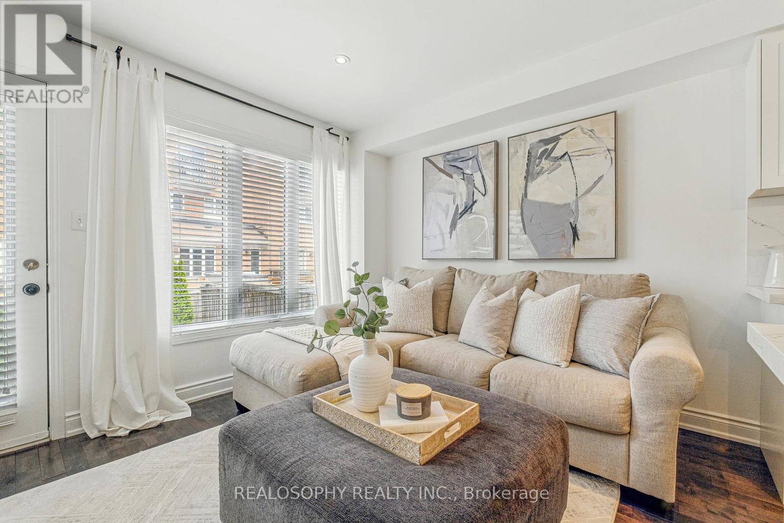 43 Humphrey Street, Hamilton, Ontario  L0R 2H7 - Photo 13 - X12175231