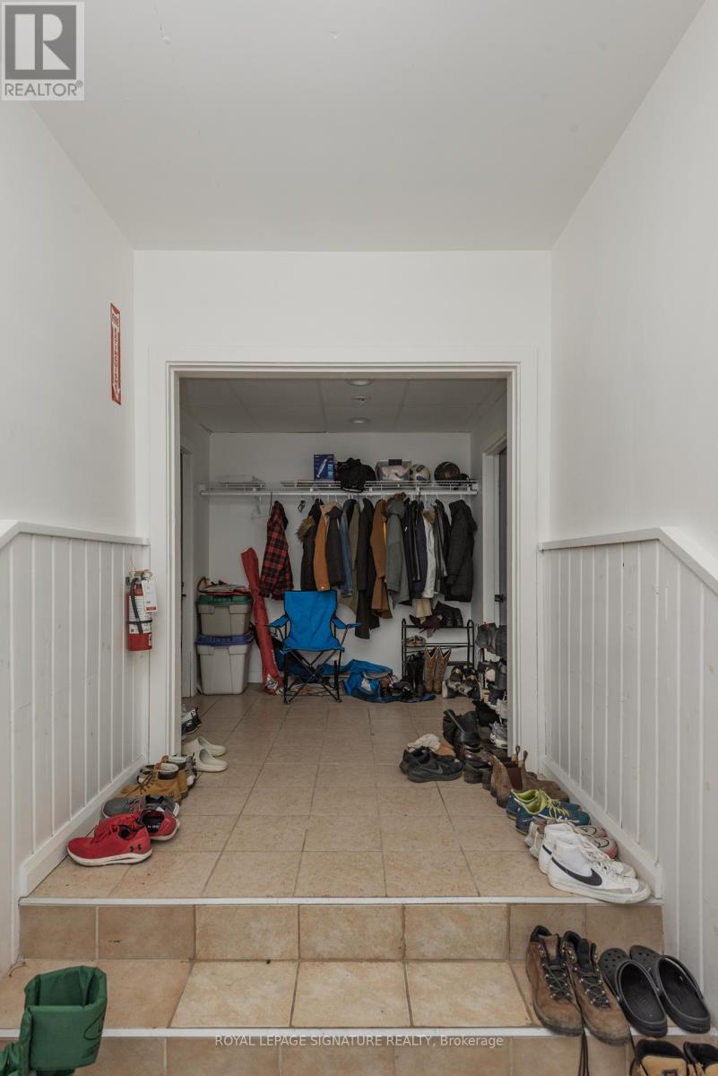 131 Cedar Heights Drive, North Bay, Ontario  P1B 8G3 - Photo 7 - X12134313