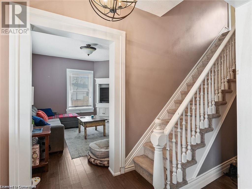 28 Market Street, Paris, Ontario  N3L 3A8 - Photo 8 - 40733959