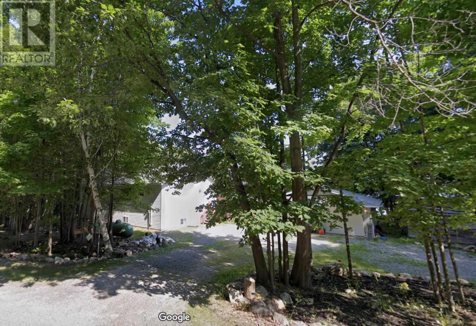 758 Sunset Beach Rd, Huron Shores, Ontario  P0R 1H0 - Photo 35 - SM250551