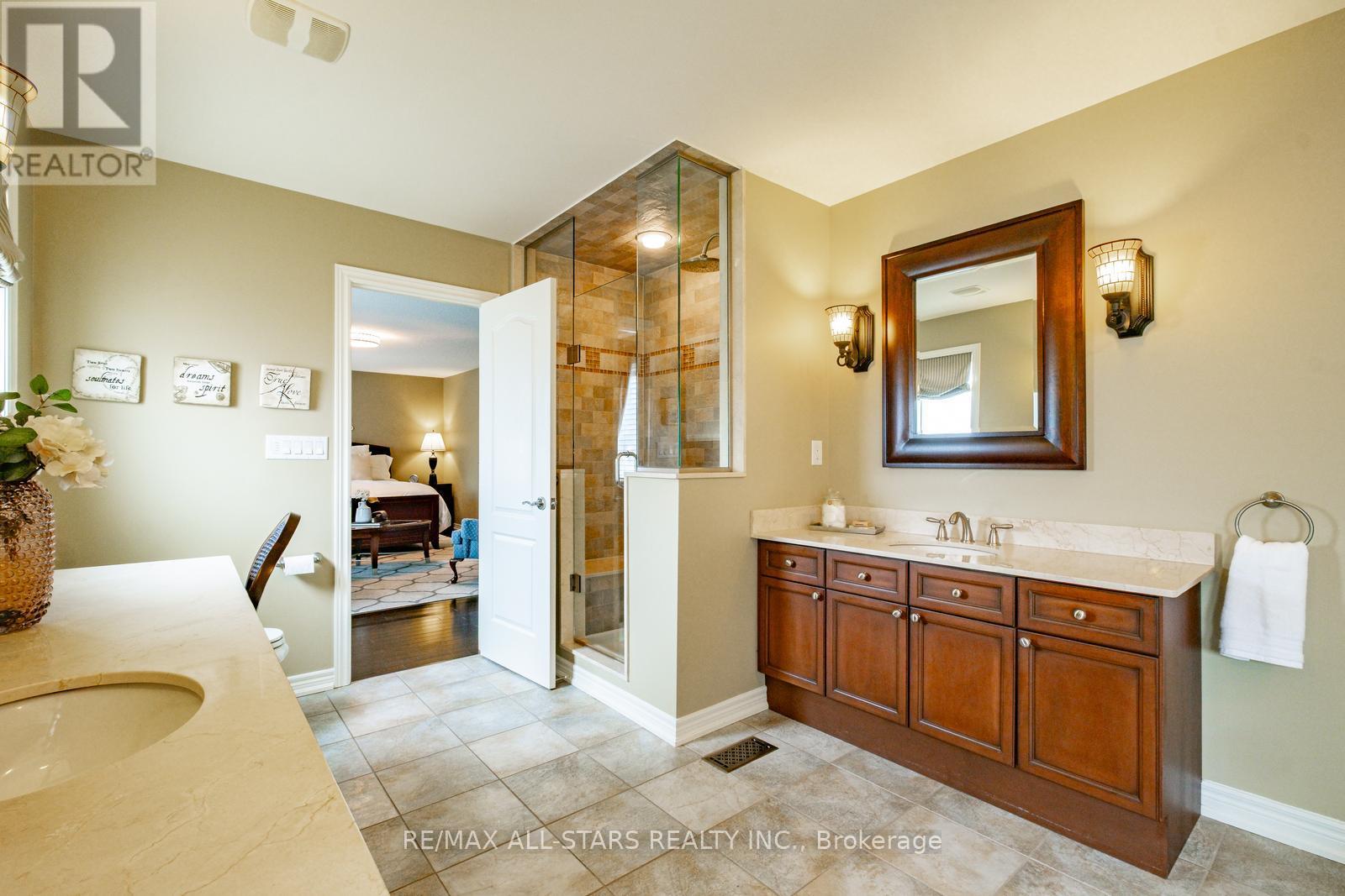 499 Roy Rainey Avenue, Markham, Ontario  L6E 2B2 - Photo 27 - N12164608