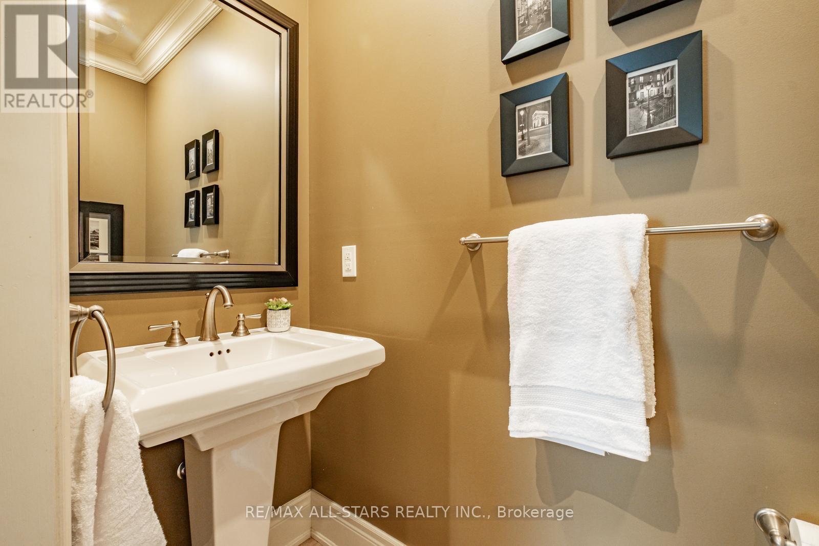 499 Roy Rainey Avenue, Markham, Ontario  L6E 2B2 - Photo 19 - N12164608