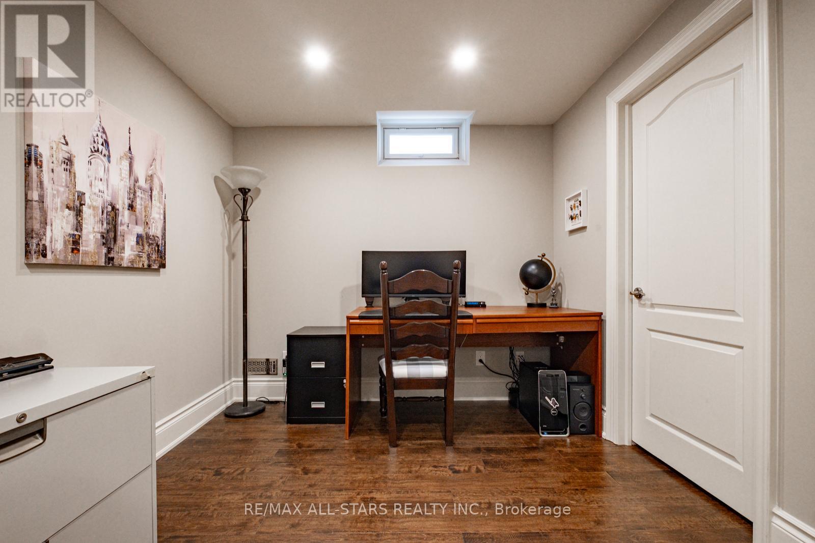 499 Roy Rainey Avenue, Markham, Ontario  L6E 2B2 - Photo 44 - N12164608