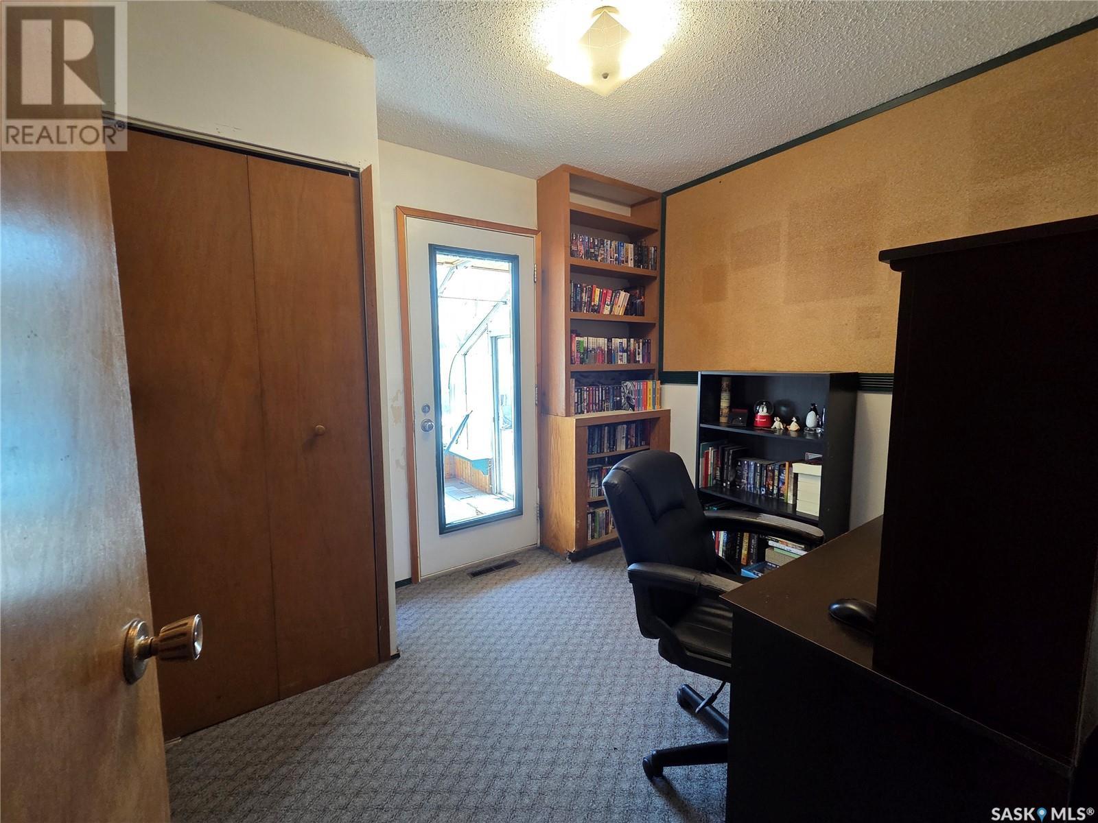 10208 Borden Crescent, North Battleford, Saskatchewan  S9A 3A1 - Photo 12 - SK007215