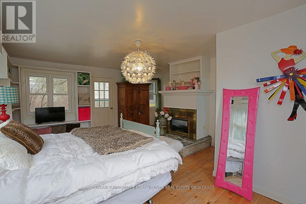 7602 Ransford Street, Lambton Shores, Ontario  N0M 2L0 - Photo 10 - X12048697