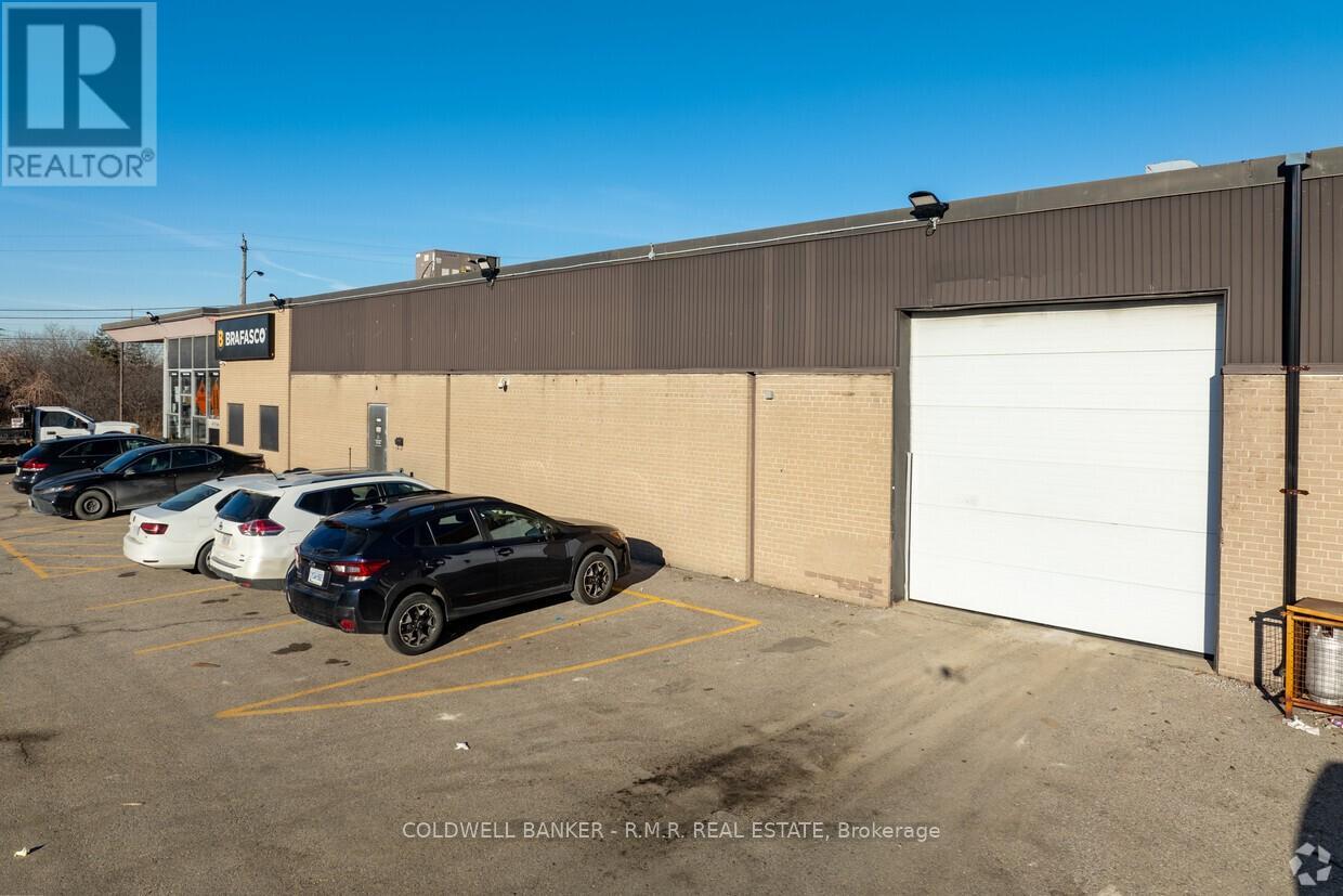 75 City View Drive, Toronto, Ontario M9W 5A5 - Photo 3 - W12175511