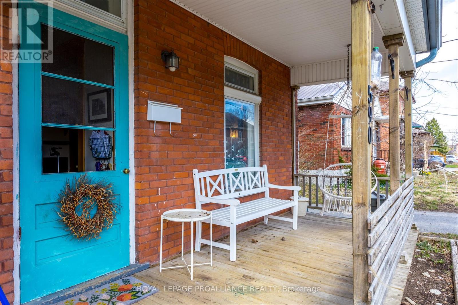 590 Murray Street, Peterborough Central, Ontario K9H 2V1 - Photo 3 - X12175564