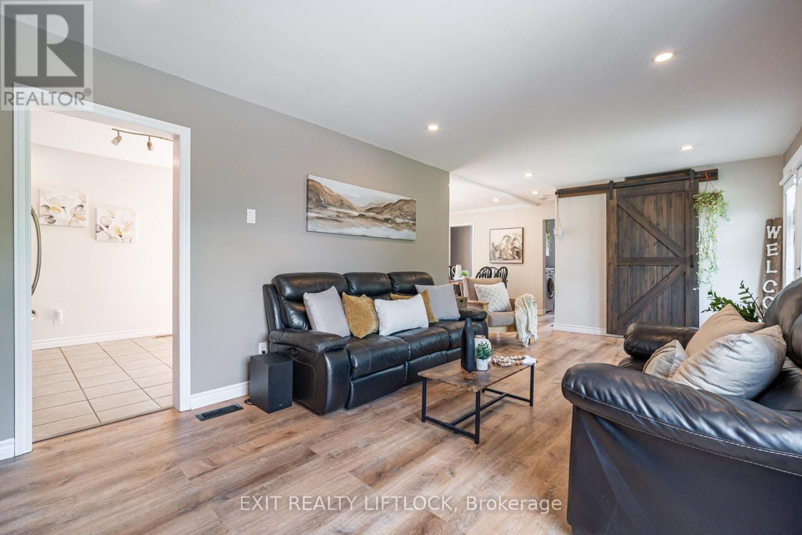 925 Ford Street, Peterborough Central, Ontario  K9J 5V2 - Photo 6 - X12175625