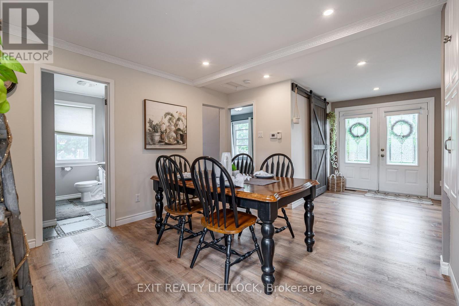 925 Ford Street, Peterborough Central, Ontario  K9J 5V2 - Photo 9 - X12175625