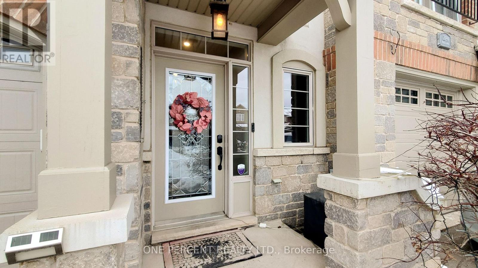 2101 Tovell Drive, Oakville, Ontario  L6M 0C4 - Photo 7 - W12169041