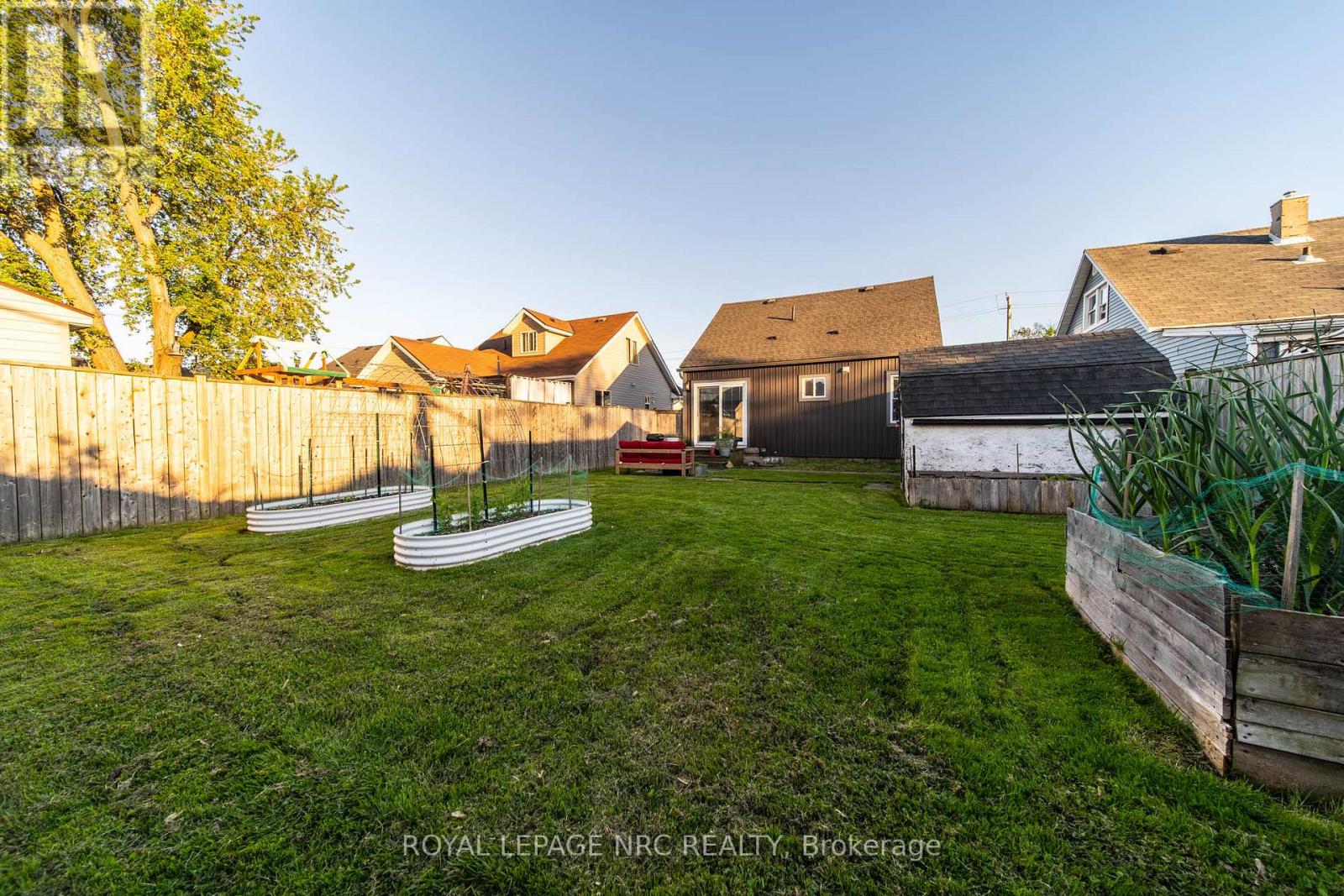 148 Catherine Street, Fort Erie, Ontario  L2A 2J2 - Photo 19 - X12175604