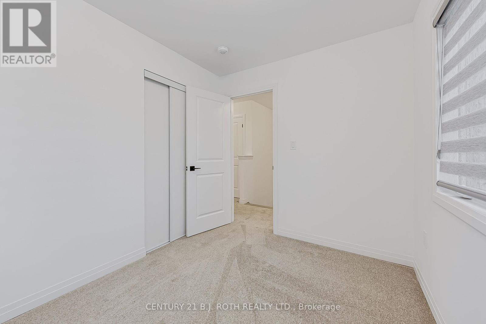 20 Haven Lane, Barrie, Ontario  L9J 0M4 - Photo 21 - S12175404