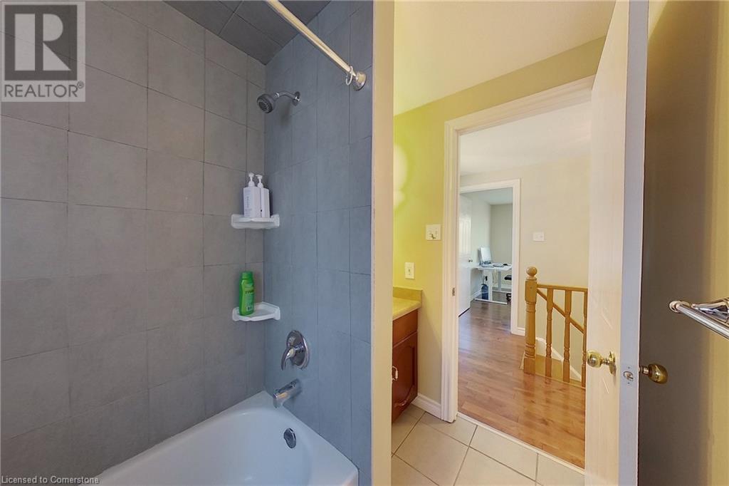 90 Deerpath Drive, Guelph, Ontario  N1K 1V3 - Photo 33 - 40727045