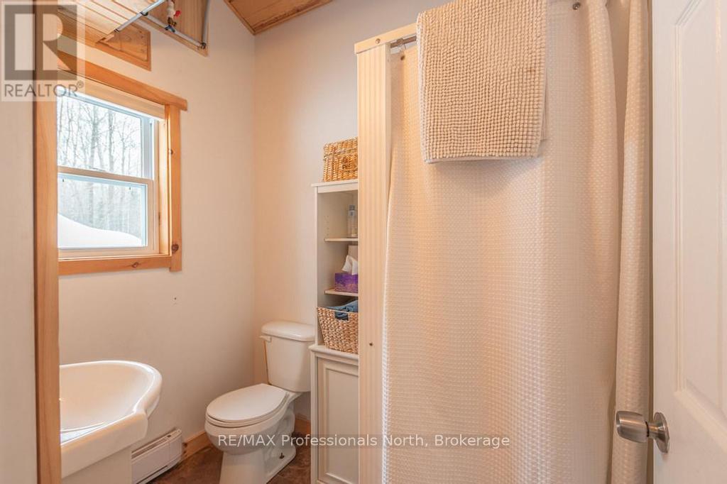 1145 Chelsea Lane, Algonquin Highlands, Ontario  K0M 1J1 - Photo 11 - X12175590