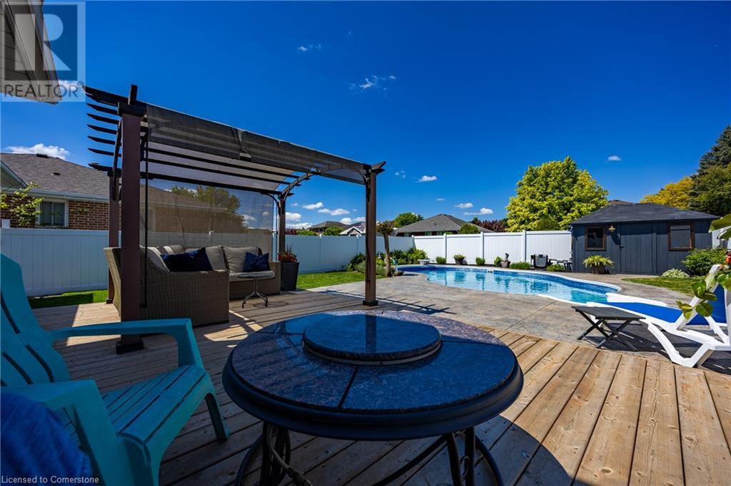Property at 6 VIOLA Court image 5