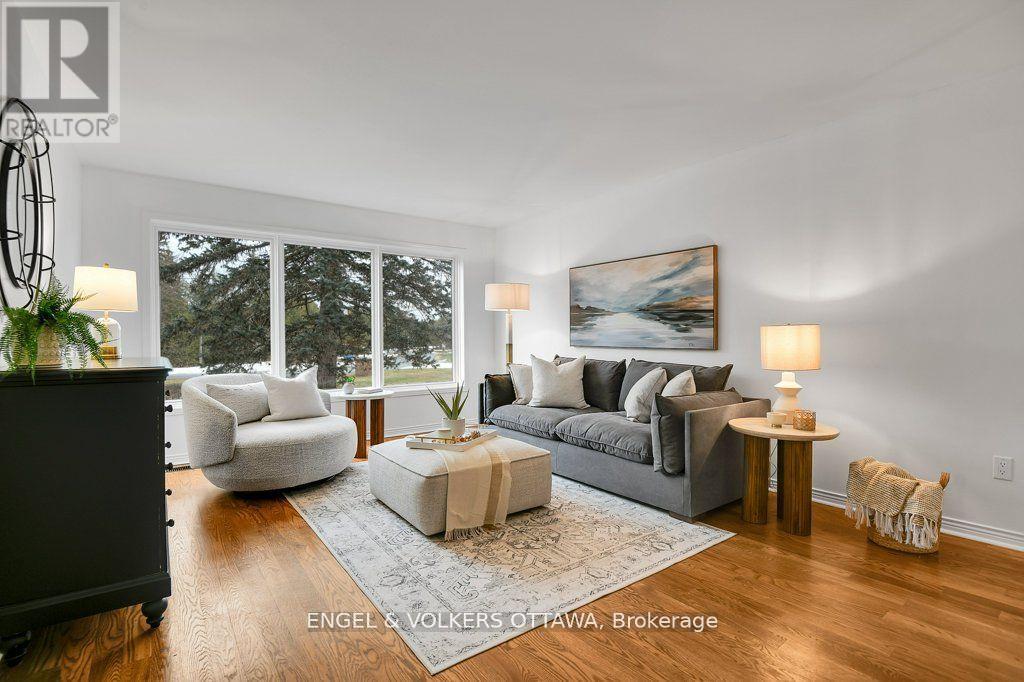 102 Delaney Drive, Ottawa, Ontario  K0A 1L0 - Photo 6 - X12175492