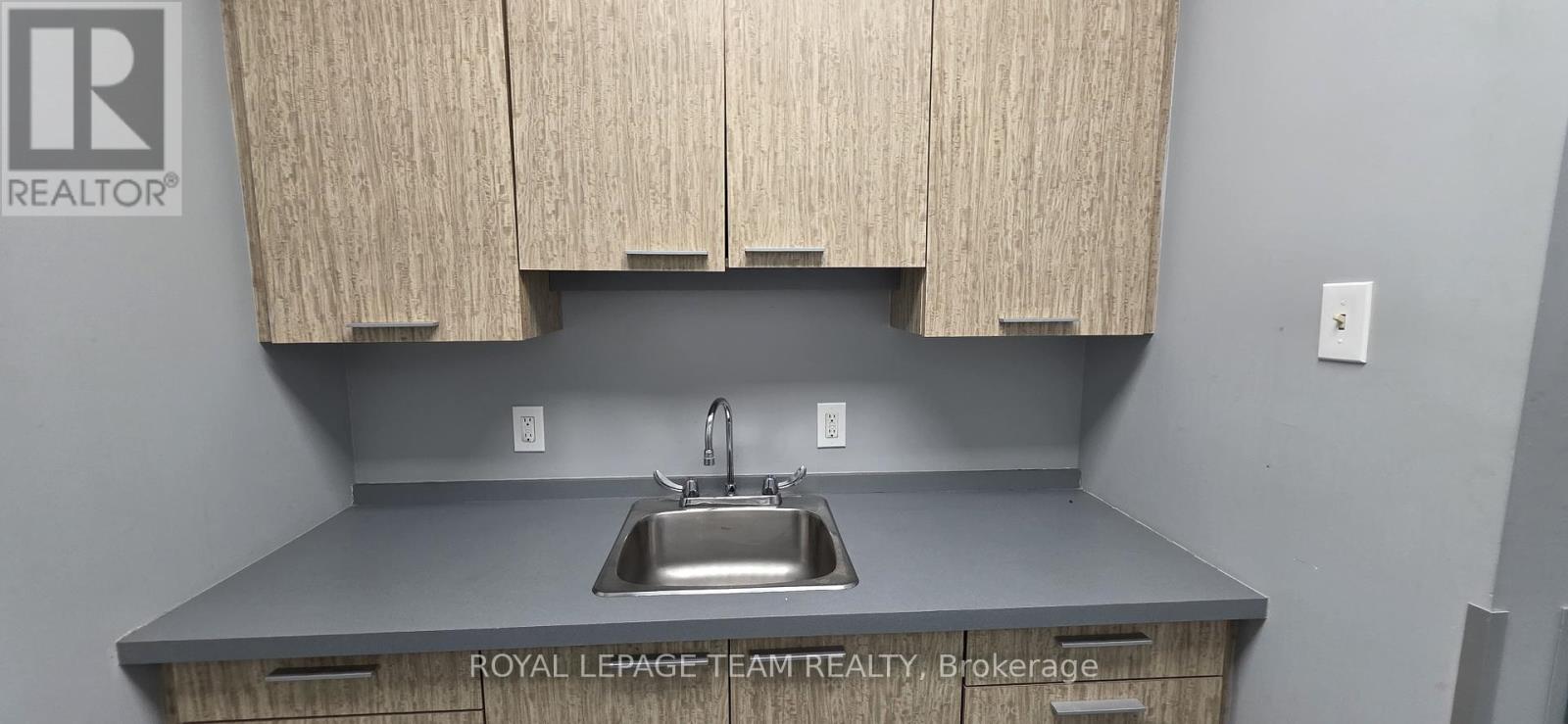 205 - 1800 Bank Street, Ottawa, Ontario  K1V 0W3 - Photo 12 - X12175563